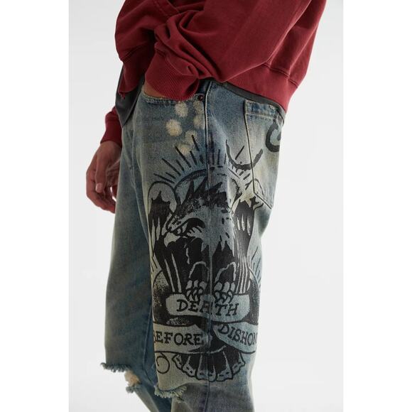 New Urban Outfitters Ed Hardy Graphic Slim Taper Jeans $175 SIZE 32 - Picture 5 of 5